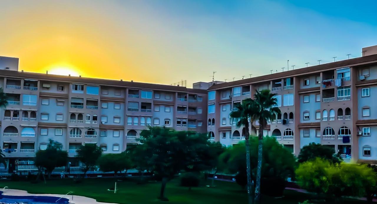 Apartamento Exclusivo Y Central Torrevieja Dış mekan fotoğraf